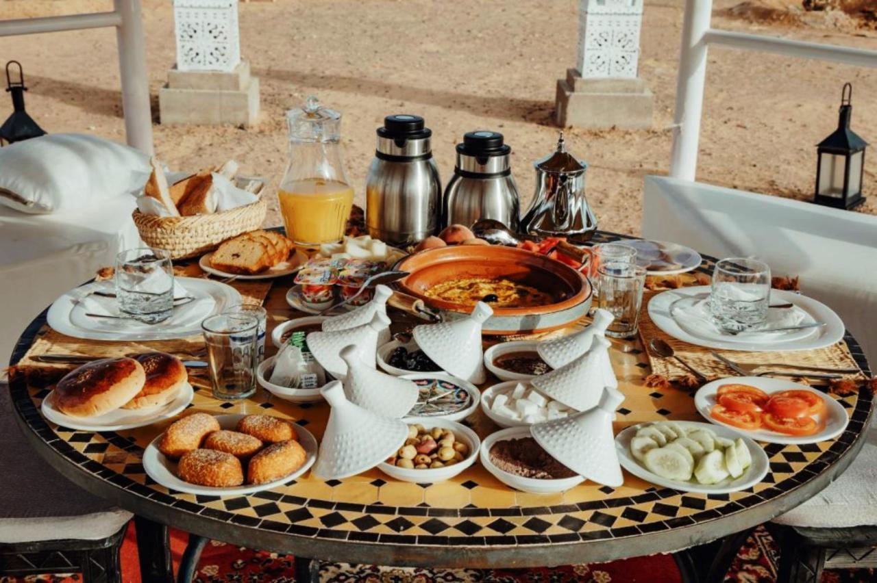 Hotel Sky View Camp Merzouga Exterior foto